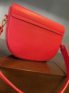 BOLSO DE PIEL ROJO